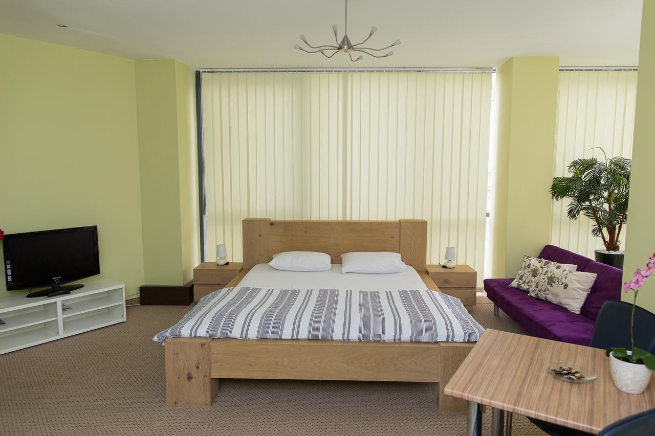 Panorama Rooms Alba Iulia Esterno foto