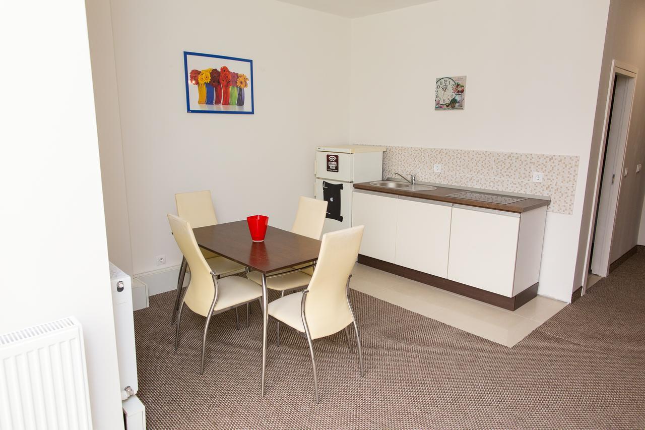Panorama Rooms Alba Iulia Esterno foto